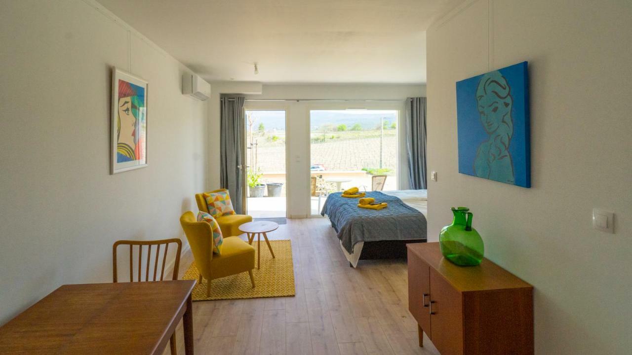 Les Terrasses De Cascavelle Villa Blauvac Luaran gambar